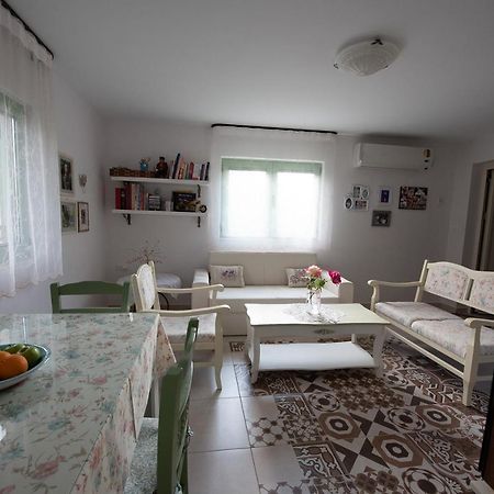 Villa Arhondia House à Ierápetra Extérieur photo